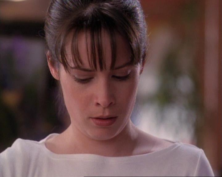 Charmed-Online-dot-net_118WhenBadWarlocksTurnGood0560.jpg Charmed-Online-dot-net_118WhenBadWarlocksTurnGood0560.jpg