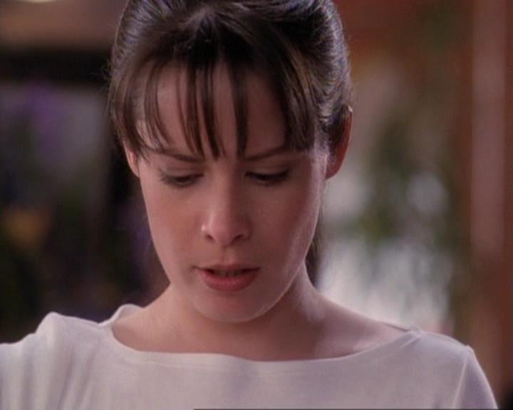 Charmed-Online-dot-net_118WhenBadWarlocksTurnGood0561.jpg Charmed-Online-dot-net_118WhenBadWarlocksTurnGood0561.jpg