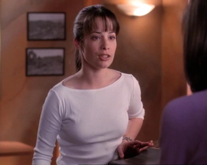 Charmed-Online-dot-net_118WhenBadWarlocksTurnGood0620.jpg Charmed-Online-dot-net_118WhenBadWarlocksTurnGood0620.jpg