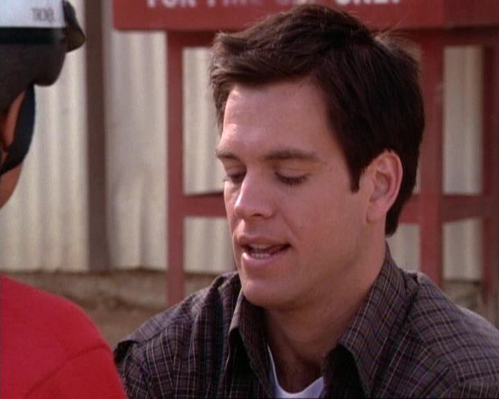 Charmed-Online-dot-net_118WhenBadWarlocksTurnGood0674.jpg Charmed-Online-dot-net_118WhenBadWarlocksTurnGood0674.jpg