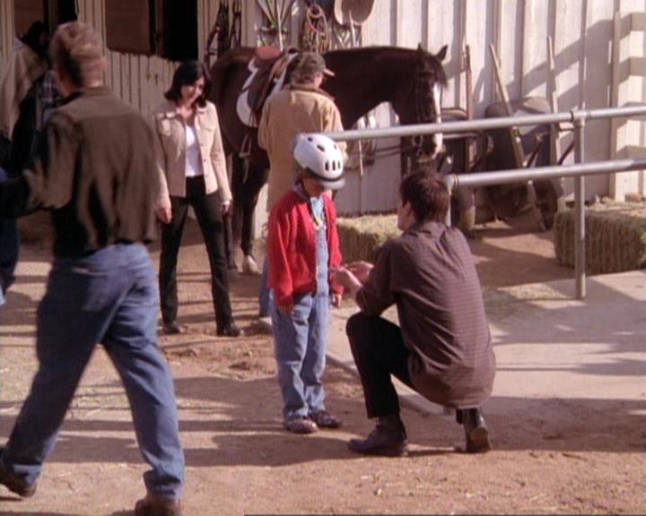 Charmed-Online-dot-net_118WhenBadWarlocksTurnGood0678.jpg Charmed-Online-dot-net_118WhenBadWarlocksTurnGood0678.jpg