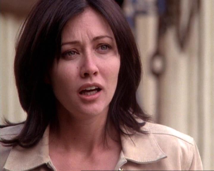 Charmed-Online-dot-net_118WhenBadWarlocksTurnGood0705.jpg Charmed-Online-dot-net_118WhenBadWarlocksTurnGood0705.jpg