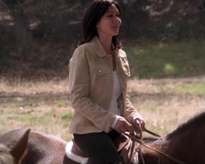 Charmed-Online-dot-net_118WhenBadWarlocksTurnGood0775.jpg Charmed-Online-dot-net_118WhenBadWarlocksTurnGood0775.jpg