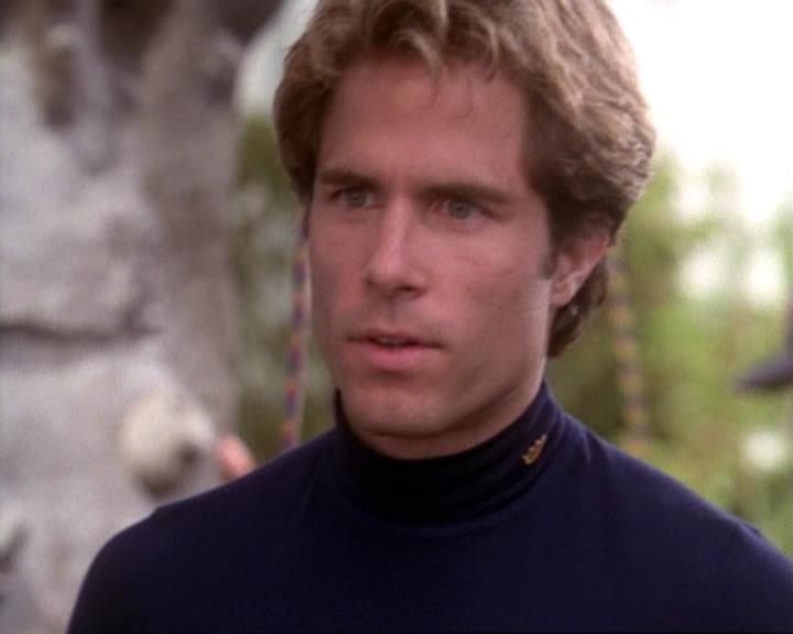 Charmed-Online-dot-net_118WhenBadWarlocksTurnGood0925.jpg Charmed-Online-dot-net_118WhenBadWarlocksTurnGood0925.jpg