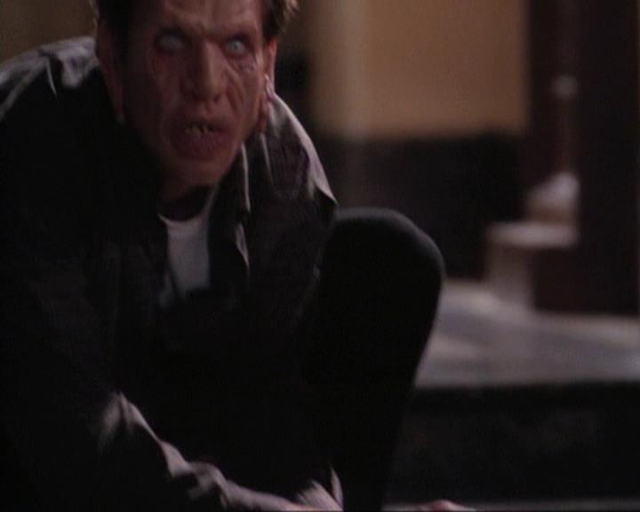 Charmed-Online-dot-net_118WhenBadWarlocksTurnGood0949.jpg Charmed-Online-dot-net_118WhenBadWarlocksTurnGood0949.jpg