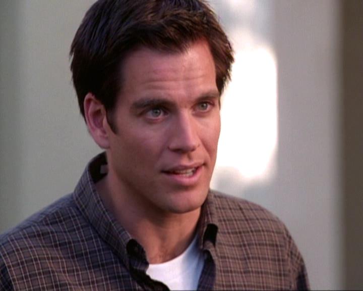 Charmed-Online-dot-net_118WhenBadWarlocksTurnGood1016.jpg Charmed-Online-dot-net_118WhenBadWarlocksTurnGood1016.jpg