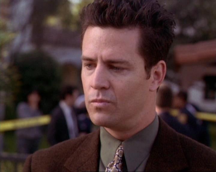 Charmed-Online-dot-net_118WhenBadWarlocksTurnGood1043.jpg Charmed-Online-dot-net_118WhenBadWarlocksTurnGood1043.jpg