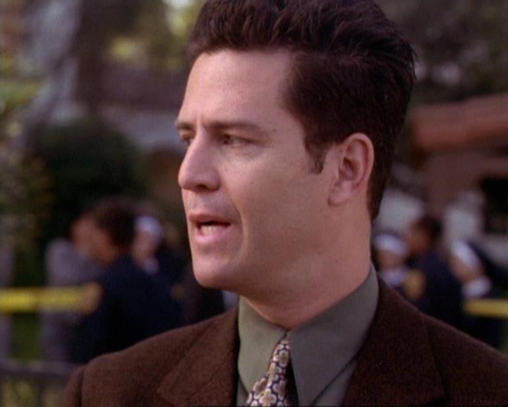 Charmed-Online-dot-net_118WhenBadWarlocksTurnGood1044.jpg Charmed-Online-dot-net_118WhenBadWarlocksTurnGood1044.jpg