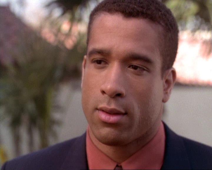 Charmed-Online-dot-net_118WhenBadWarlocksTurnGood1062.jpg Charmed-Online-dot-net_118WhenBadWarlocksTurnGood1062.jpg