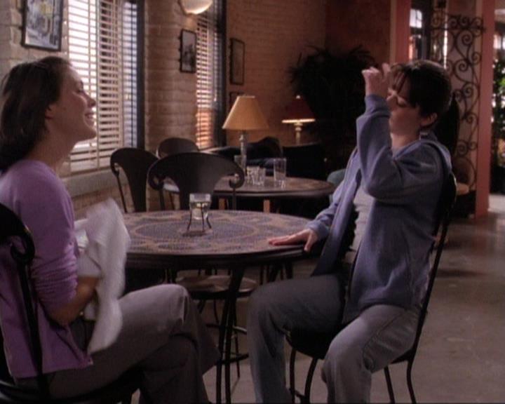 Charmed-Online-dot-net_118WhenBadWarlocksTurnGood1077.jpg Charmed-Online-dot-net_118WhenBadWarlocksTurnGood1077.jpg