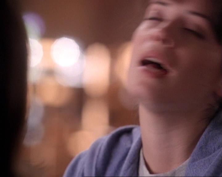 Charmed-Online-dot-net_118WhenBadWarlocksTurnGood1121.jpg Charmed-Online-dot-net_118WhenBadWarlocksTurnGood1121.jpg