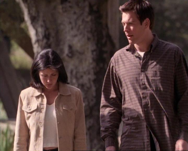 Charmed-Online-dot-net_118WhenBadWarlocksTurnGood1175.jpg Charmed-Online-dot-net_118WhenBadWarlocksTurnGood1175.jpg