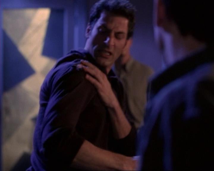 Charmed-Online-dot-net_118WhenBadWarlocksTurnGood1286.jpg Charmed-Online-dot-net_118WhenBadWarlocksTurnGood1286.jpg