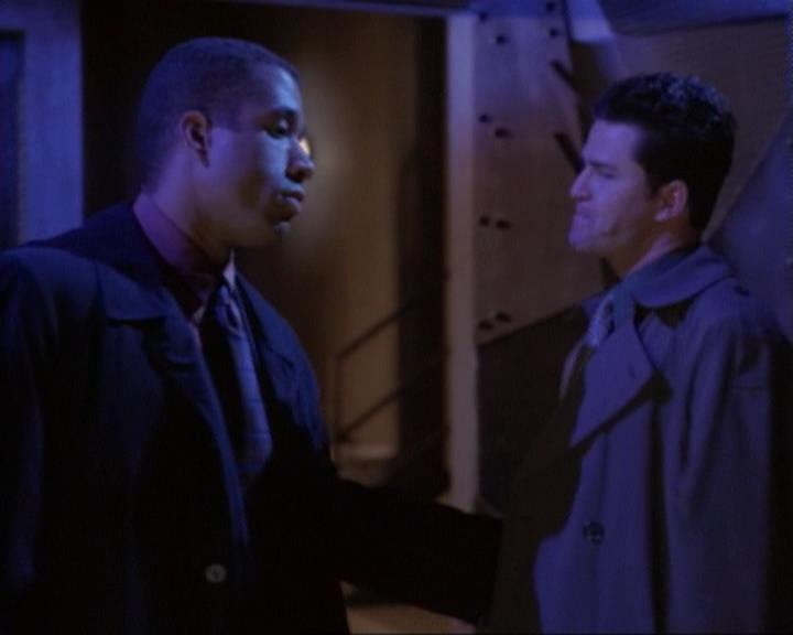 Charmed-Online-dot-net_118WhenBadWarlocksTurnGood1442.jpg Charmed-Online-dot-net_118WhenBadWarlocksTurnGood1442.jpg