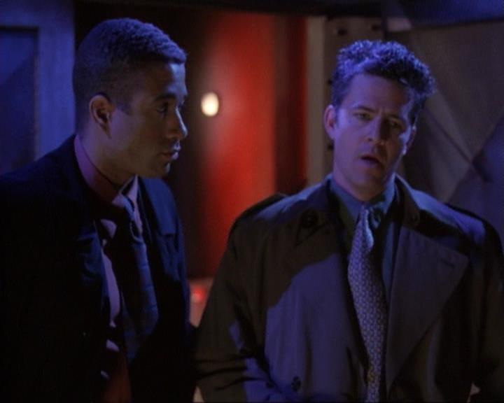 Charmed-Online-dot-net_118WhenBadWarlocksTurnGood1452.jpg Charmed-Online-dot-net_118WhenBadWarlocksTurnGood1452.jpg