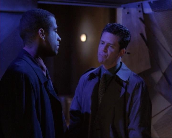 Charmed-Online-dot-net_118WhenBadWarlocksTurnGood1460.jpg Charmed-Online-dot-net_118WhenBadWarlocksTurnGood1460.jpg