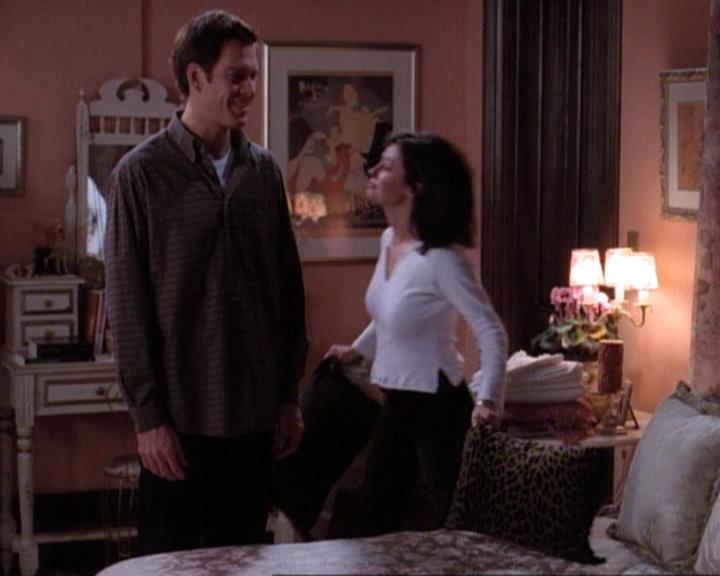 Charmed-Online-dot-net_118WhenBadWarlocksTurnGood1474.jpg Charmed-Online-dot-net_118WhenBadWarlocksTurnGood1474.jpg