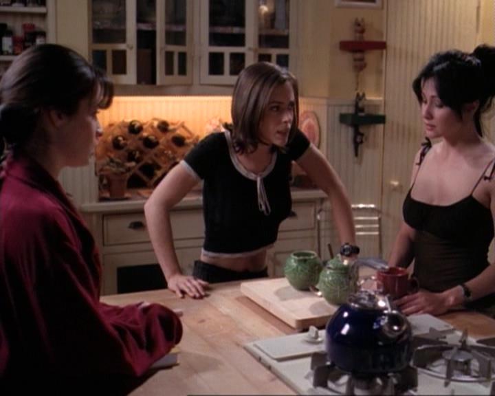 Charmed-Online-dot-net_118WhenBadWarlocksTurnGood1559.jpg