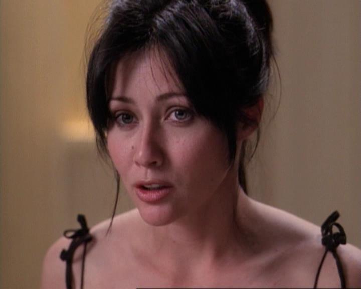 Charmed-Online-dot-net_118WhenBadWarlocksTurnGood1645.jpg Charmed-Online-dot-net_118WhenBadWarlocksTurnGood1645.jpg