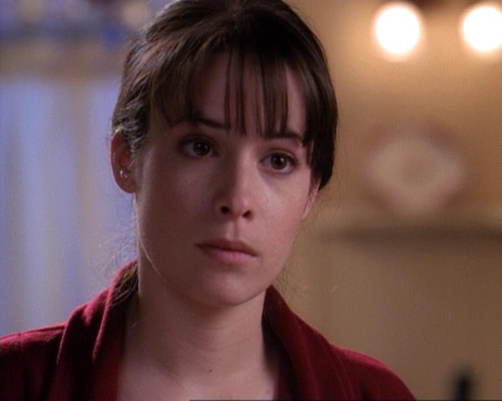 Charmed-Online-dot-net_118WhenBadWarlocksTurnGood1647.jpg Charmed-Online-dot-net_118WhenBadWarlocksTurnGood1647.jpg