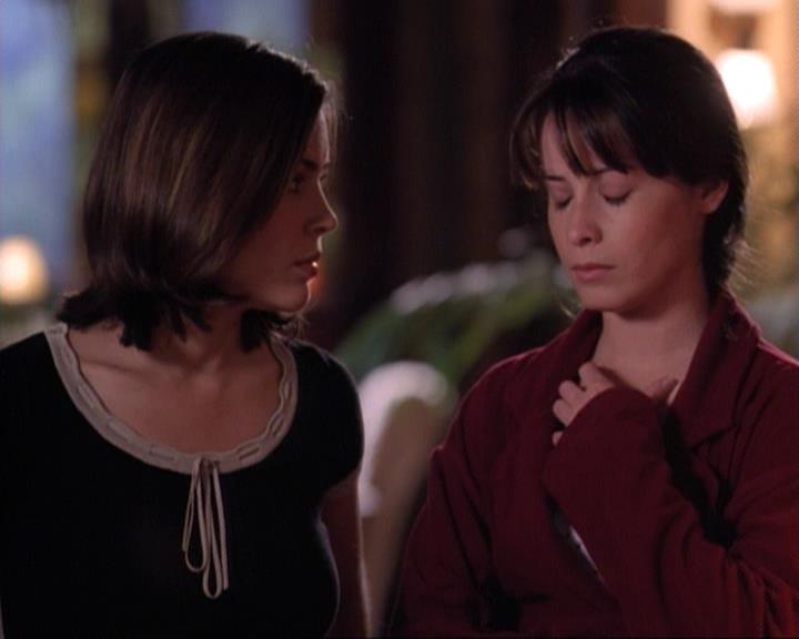 Charmed-Online-dot-net_118WhenBadWarlocksTurnGood1706.jpg Charmed-Online-dot-net_118WhenBadWarlocksTurnGood1706.jpg