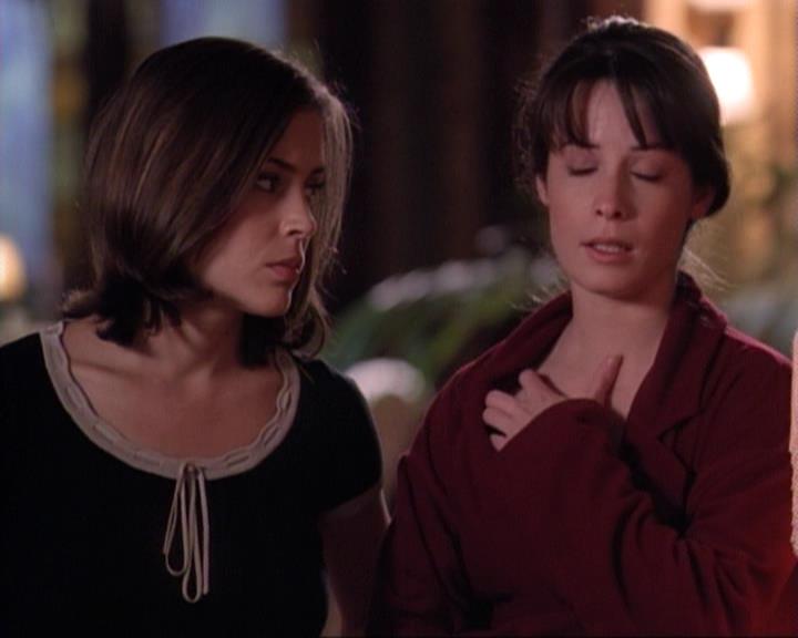 Charmed-Online-dot-net_118WhenBadWarlocksTurnGood1732.jpg Charmed-Online-dot-net_118WhenBadWarlocksTurnGood1732.jpg