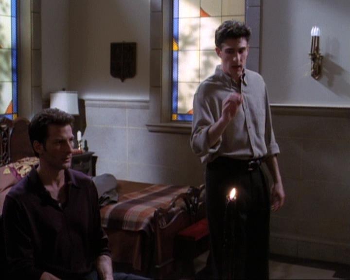 Charmed-Online-dot-net_118WhenBadWarlocksTurnGood1825.jpg