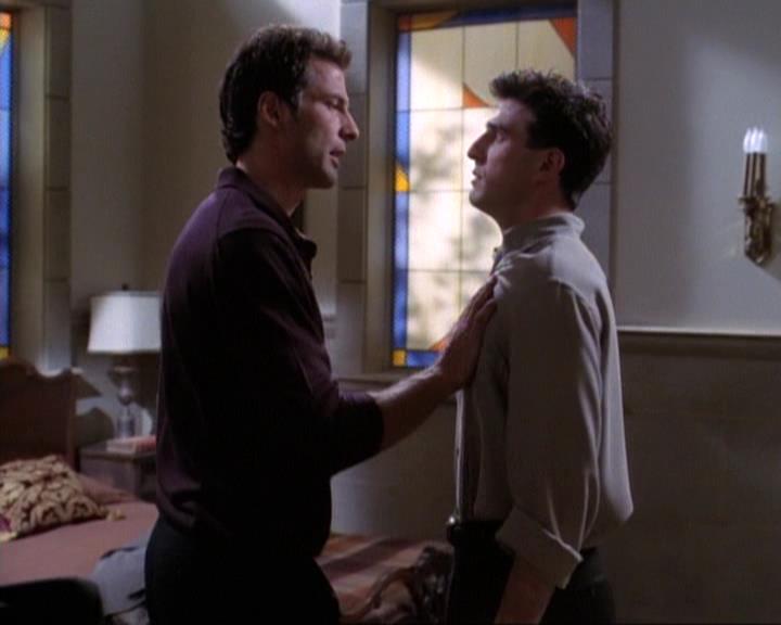 Charmed-Online-dot-net_118WhenBadWarlocksTurnGood1833.jpg Charmed-Online-dot-net_118WhenBadWarlocksTurnGood1833.jpg