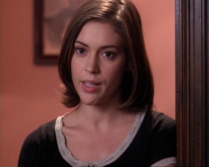 Charmed-Online-dot-net_118WhenBadWarlocksTurnGood1936.jpg Charmed-Online-dot-net_118WhenBadWarlocksTurnGood1936.jpg