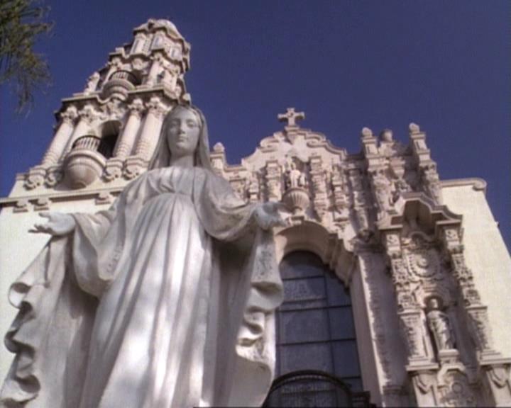 Charmed-Online-dot-net_118WhenBadWarlocksTurnGood1939.jpg Charmed-Online-dot-net_118WhenBadWarlocksTurnGood1939.jpg