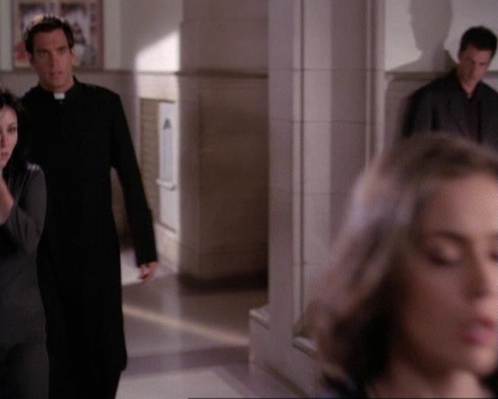 Charmed-Online-dot-net_118WhenBadWarlocksTurnGood2096.jpg Charmed-Online-dot-net_118WhenBadWarlocksTurnGood2096.jpg