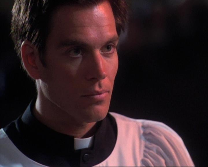 Charmed-Online-dot-net_118WhenBadWarlocksTurnGood2220.jpg Charmed-Online-dot-net_118WhenBadWarlocksTurnGood2220.jpg