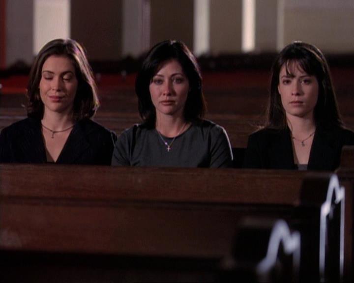 Charmed-Online-dot-net_118WhenBadWarlocksTurnGood2224.jpg