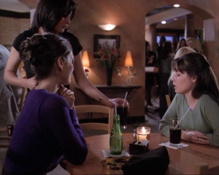 Charmed-Online-dot-net_118WhenBadWarlocksTurnGood2330.jpg