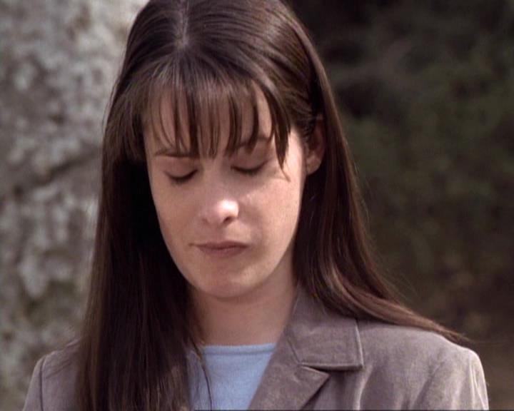 Charmed-Online-dot-net_119OutOfSight0014.jpg Charmed-Online-dot-net_119OutOfSight0014.jpg