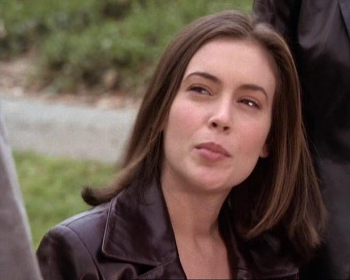 Charmed-Online-dot-net_119OutOfSight0017.jpg Charmed-Online-dot-net_119OutOfSight0017.jpg