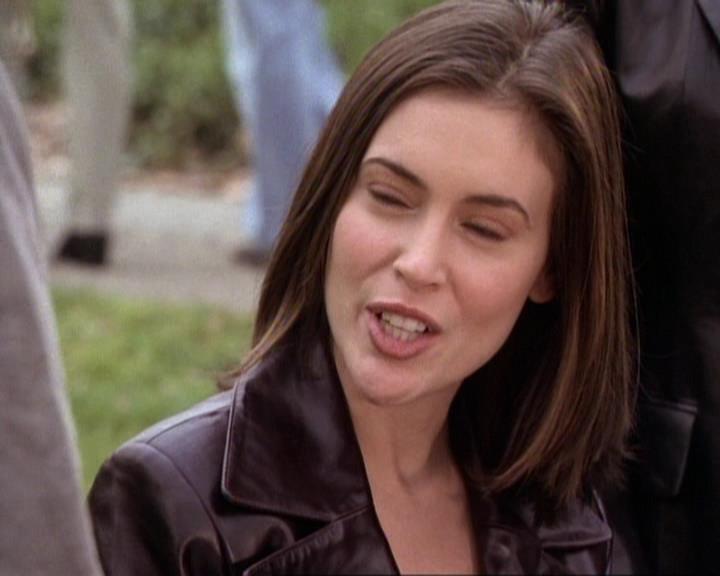 Charmed-Online-dot-net_119OutOfSight0020.jpg Charmed-Online-dot-net_119OutOfSight0020.jpg