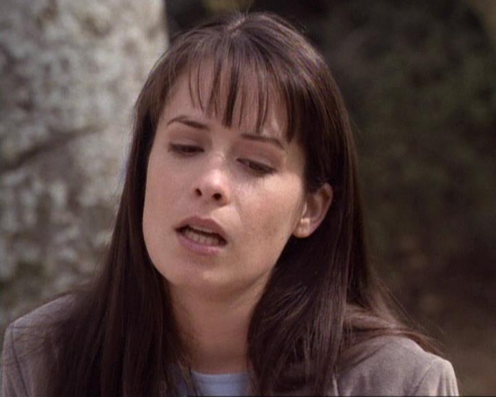 Charmed-Online-dot-net_119OutOfSight0027.jpg Charmed-Online-dot-net_119OutOfSight0027.jpg