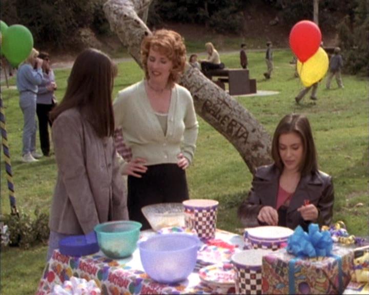 Charmed-Online-dot-net_119OutOfSight0055.jpg Charmed-Online-dot-net_119OutOfSight0055.jpg