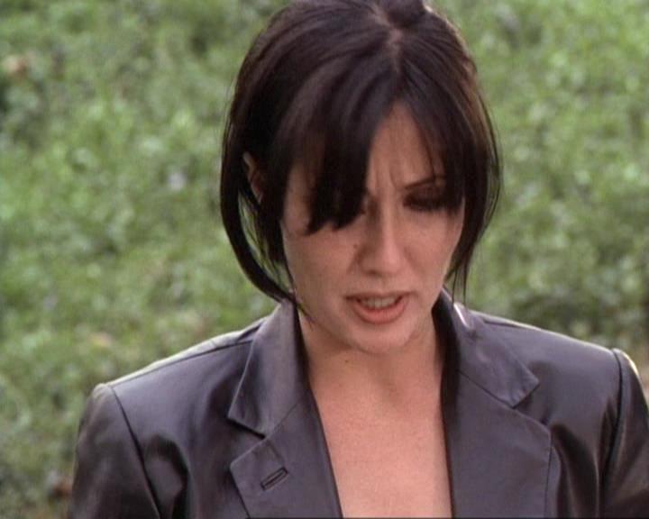 Charmed-Online-dot-net_119OutOfSight0073.jpg Charmed-Online-dot-net_119OutOfSight0073.jpg