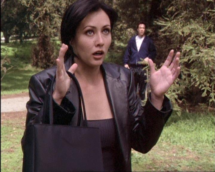 Charmed-Online-dot-net_119OutOfSight0107.jpg Charmed-Online-dot-net_119OutOfSight0107.jpg