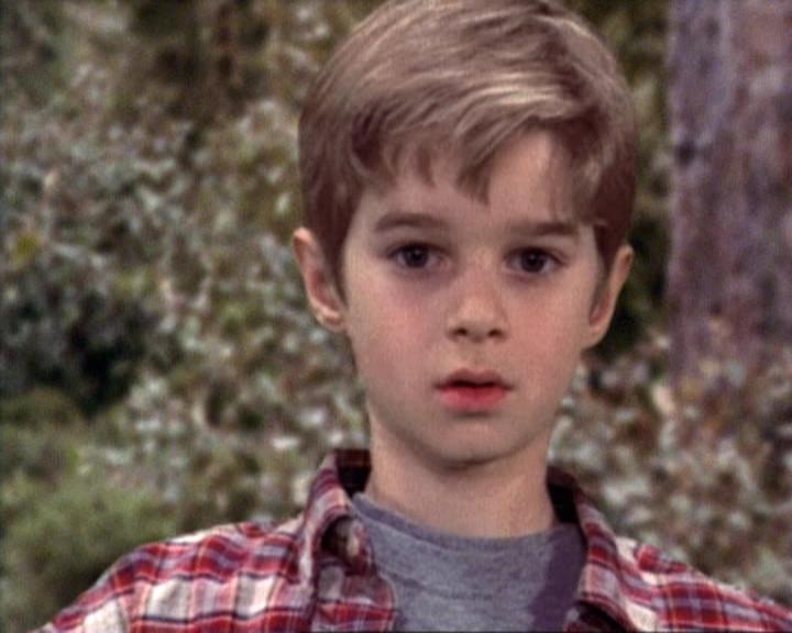 Charmed-Online-dot-net_119OutOfSight0112.jpg Charmed-Online-dot-net_119OutOfSight0112.jpg