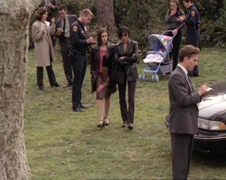 Charmed-Online-dot-net_119OutOfSight0241.jpg Charmed-Online-dot-net_119OutOfSight0241.jpg