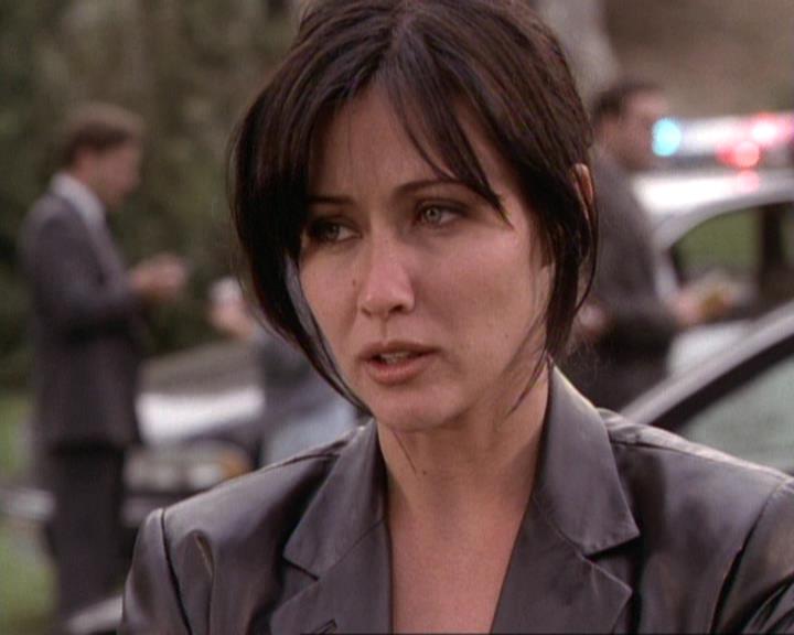 Charmed-Online-dot-net_119OutOfSight0282.jpg Charmed-Online-dot-net_119OutOfSight0282.jpg