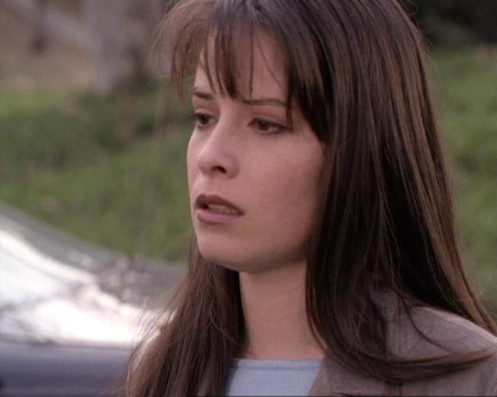 Charmed-Online-dot-net_119OutOfSight0300.jpg Charmed-Online-dot-net_119OutOfSight0300.jpg