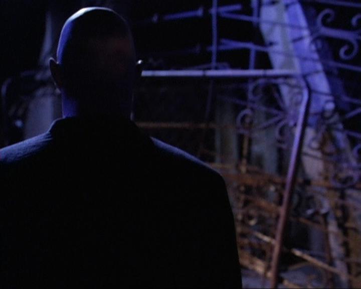 Charmed-Online-dot-net_119OutOfSight0340.jpg Charmed-Online-dot-net_119OutOfSight0340.jpg