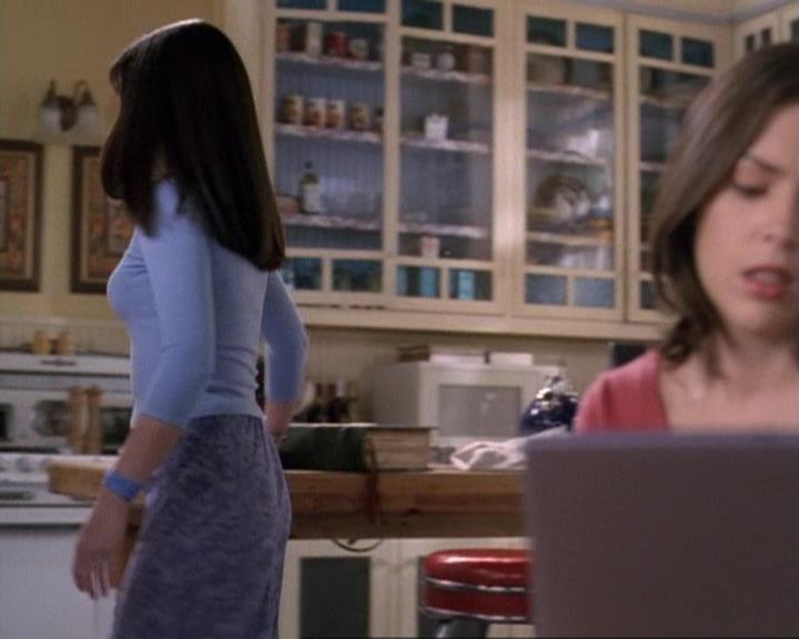 Charmed-Online-dot-net_119OutOfSight0388.jpg Charmed-Online-dot-net_119OutOfSight0388.jpg