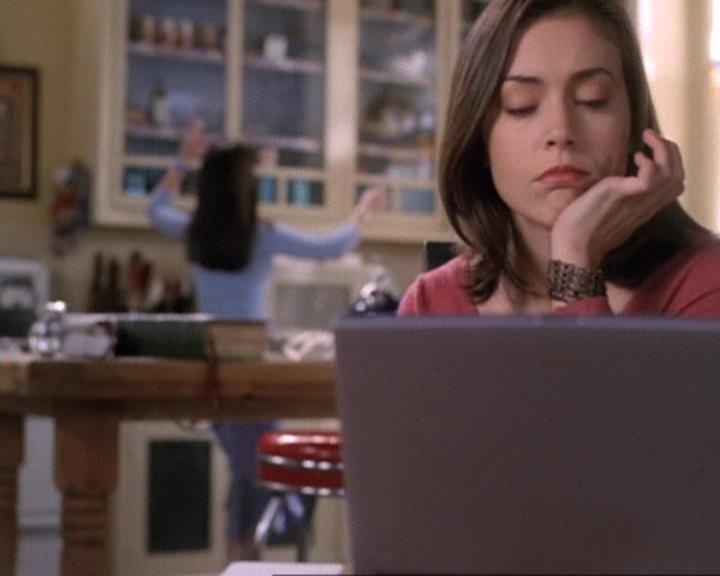 Charmed-Online-dot-net_119OutOfSight0391.jpg