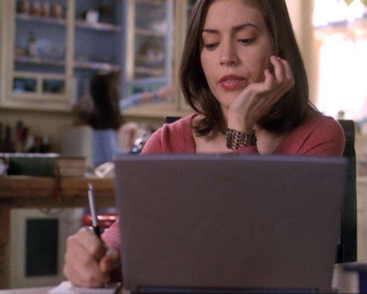 Charmed-Online-dot-net_119OutOfSight0397.jpg Charmed-Online-dot-net_119OutOfSight0397.jpg