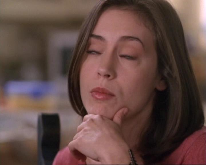 Charmed-Online-dot-net_119OutOfSight0434.jpg Charmed-Online-dot-net_119OutOfSight0434.jpg